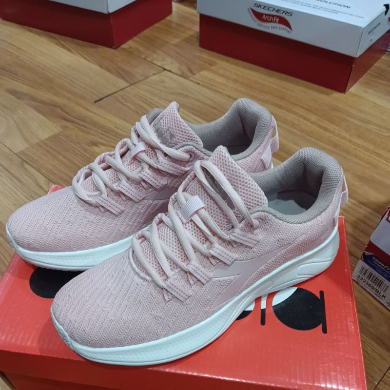 sepatu Diadora Evo (F)