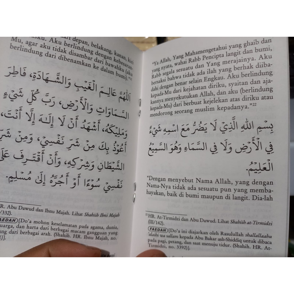 BUKU SAKU DZIKIR PAGI DAN PETANG DAN SESUDAH SHALAT FARDHU PUSTAKA IBNU UMAR
