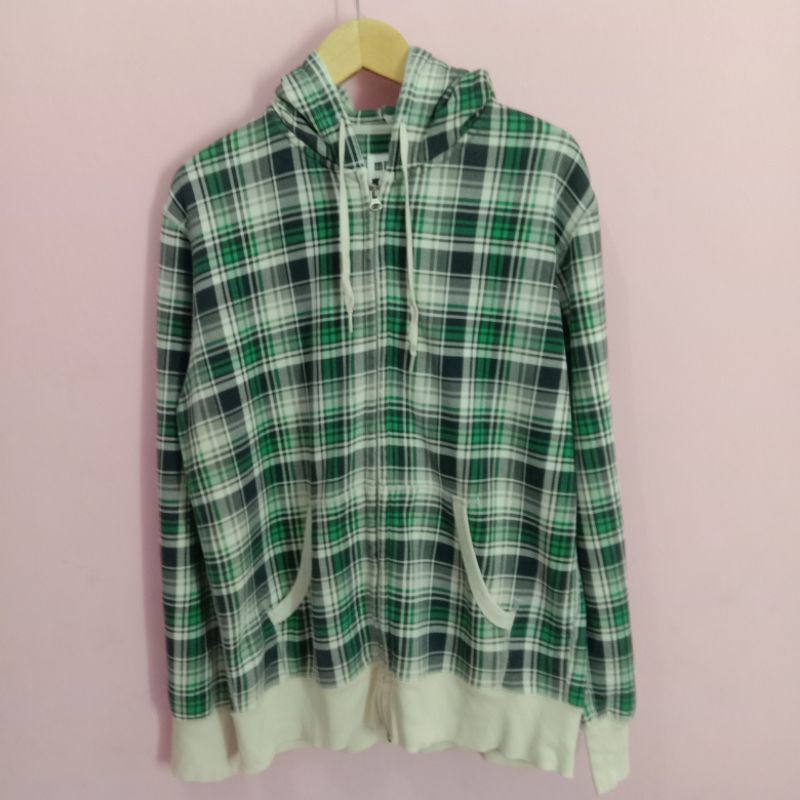 zip hoodie uniqlo tartan