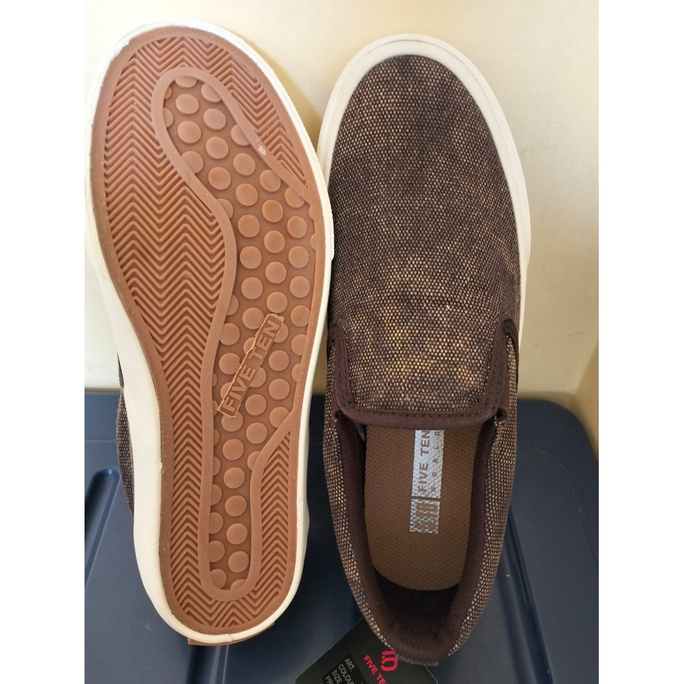 Sepatu Slip On Unisex Santai Five Ten