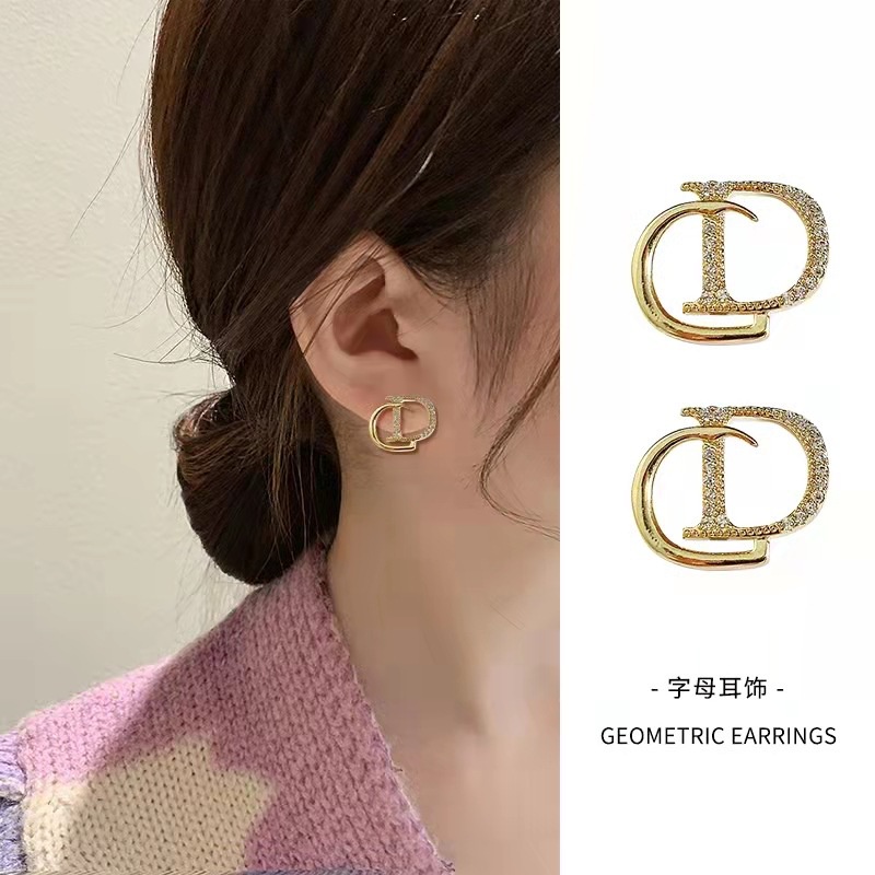 Anting Silver Needle 925 Desain Huruf CD Model Simple