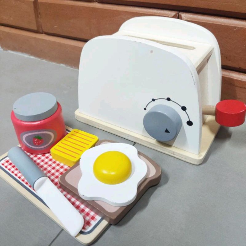 mainan preloved masakan kayu - toaster breakfast