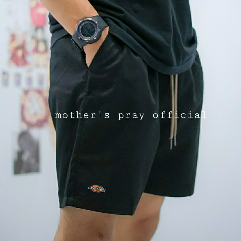 Celana Pendek MOGE /BOARSHORT Pria Cowok Dewasa Katun Premium Hitam,Mocca, Cream,Abu M L XL Dicks