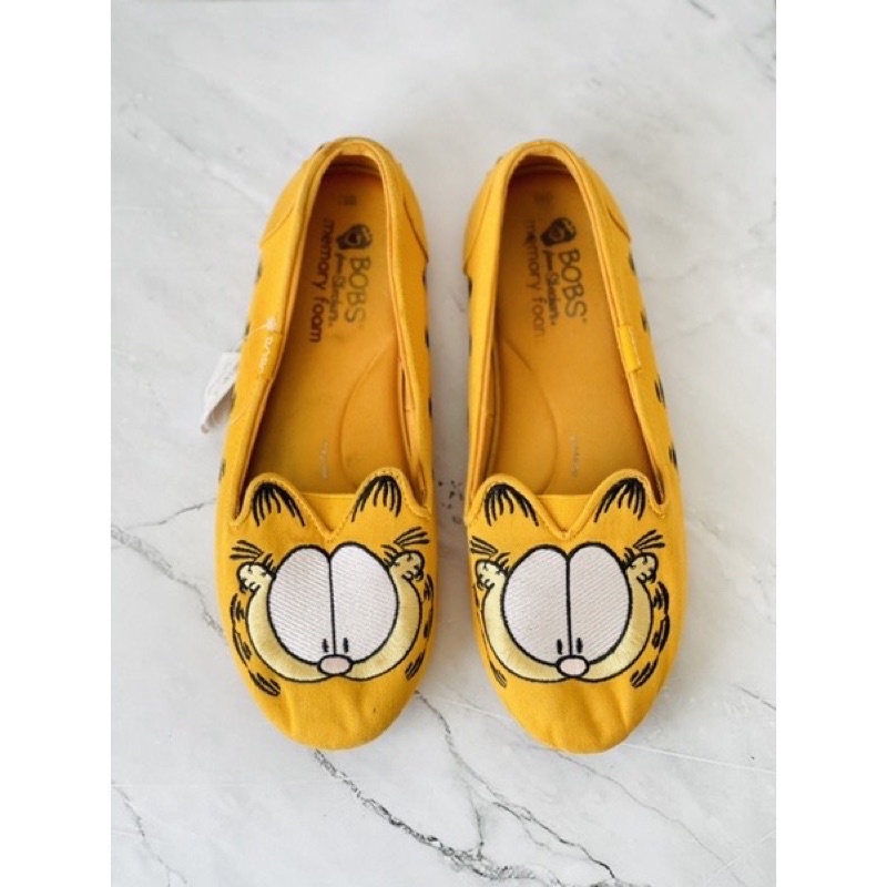 Preloved Skechers Garfield edition (size 39,5)