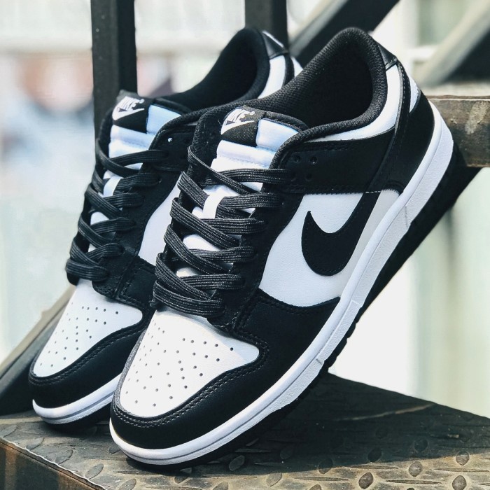 Nike Dunk Low White Black Panda 2021