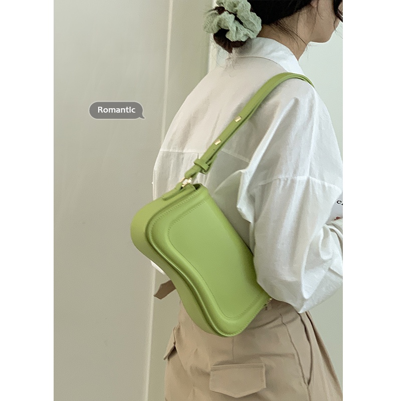 Suhao niche desain tas ketiak wanita musim panas 2022 tas pelana fashion trendi baru high-end gaya barat all-match messenger bag