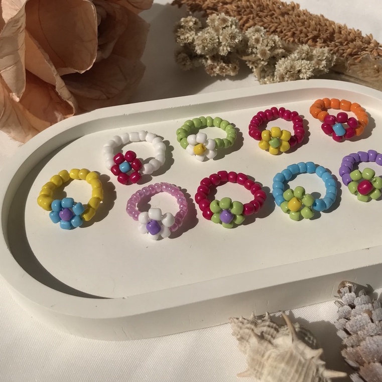 MANIEK.KU Daisy Beads Ring | Beads Ring | Beads Ring Aesthetic | Cincin Manik | Cincin Korea | Cinci