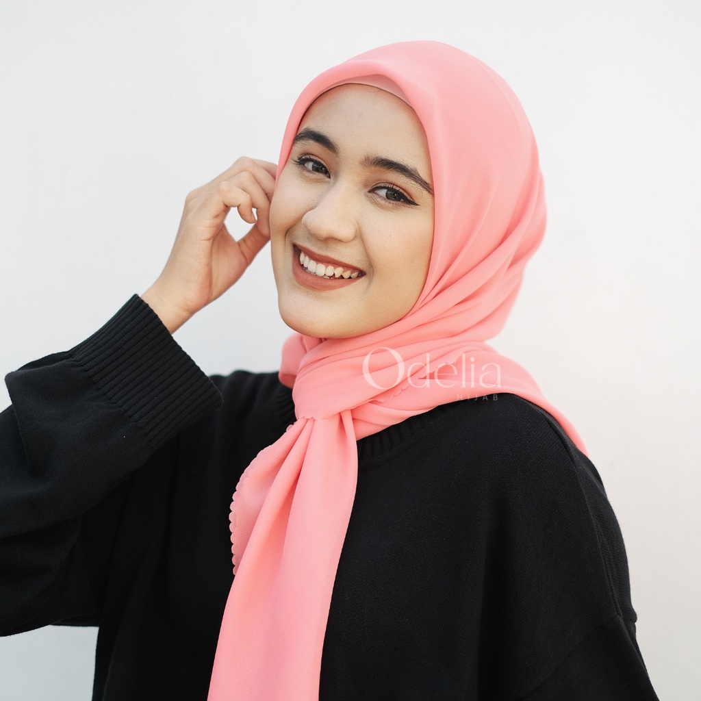 Jual Lora Hijab Scraves Vine Bella Square Warna Salmon Premium Lora Daily Hijab Kerudung Segi