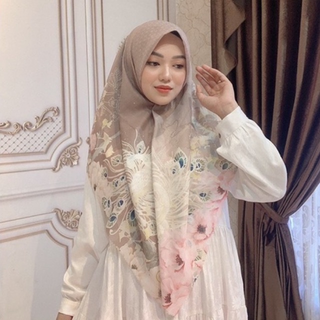 Merak series| Scarf hijab | Scarf premium | Scarf branded | Scarf printed | hijab segi empat | hijab