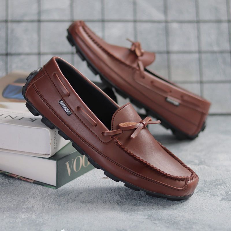 Sepatu Slip On Pria Santai Casual Formal Kulit Sintetis Kerja Kuliah Kantor Kondangan Cozy Houston