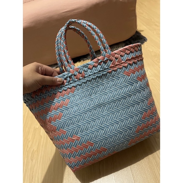 tas keranjang anyaman pasar