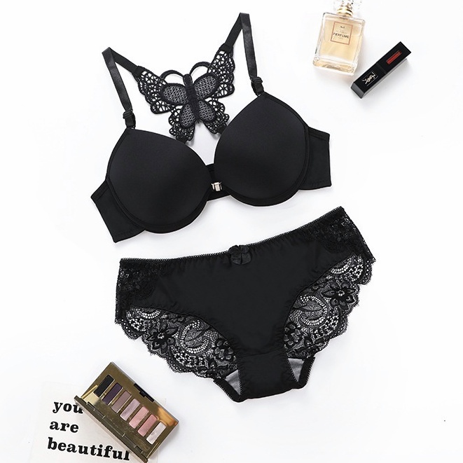 Push Up Bra Set Pretty Wear Tali bahu yang bisa dilepas