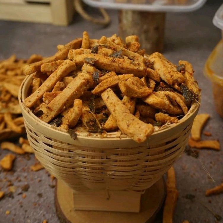 

Basreng pedas daun jeruk baso goreng kripik basreng 100gram