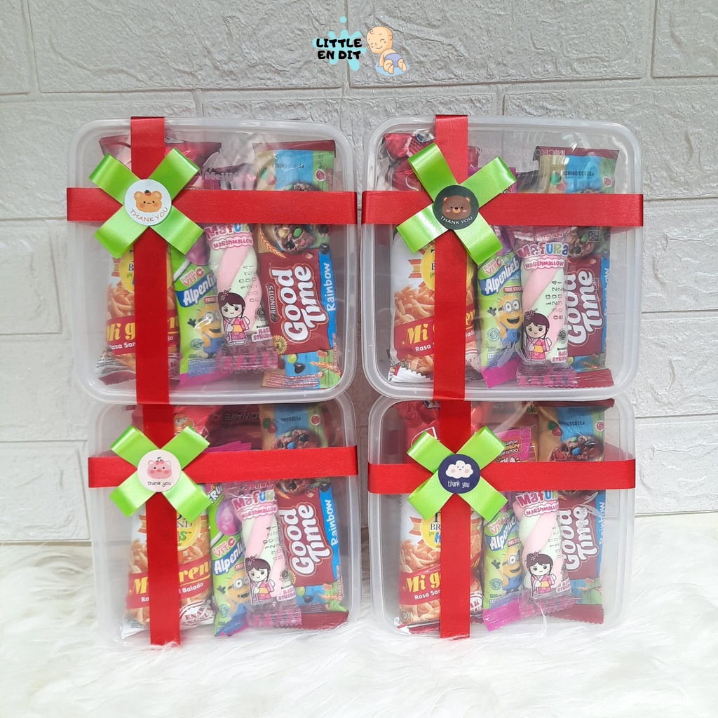

Poohstation PSNCK11 Paket Snack Ulang Tahun Anak/ Hampers Anak/ Souvenir Ulang Tahun Anak/ Bingkisan Ulang Tahun Anak/ Bingkisan Merry Christmas