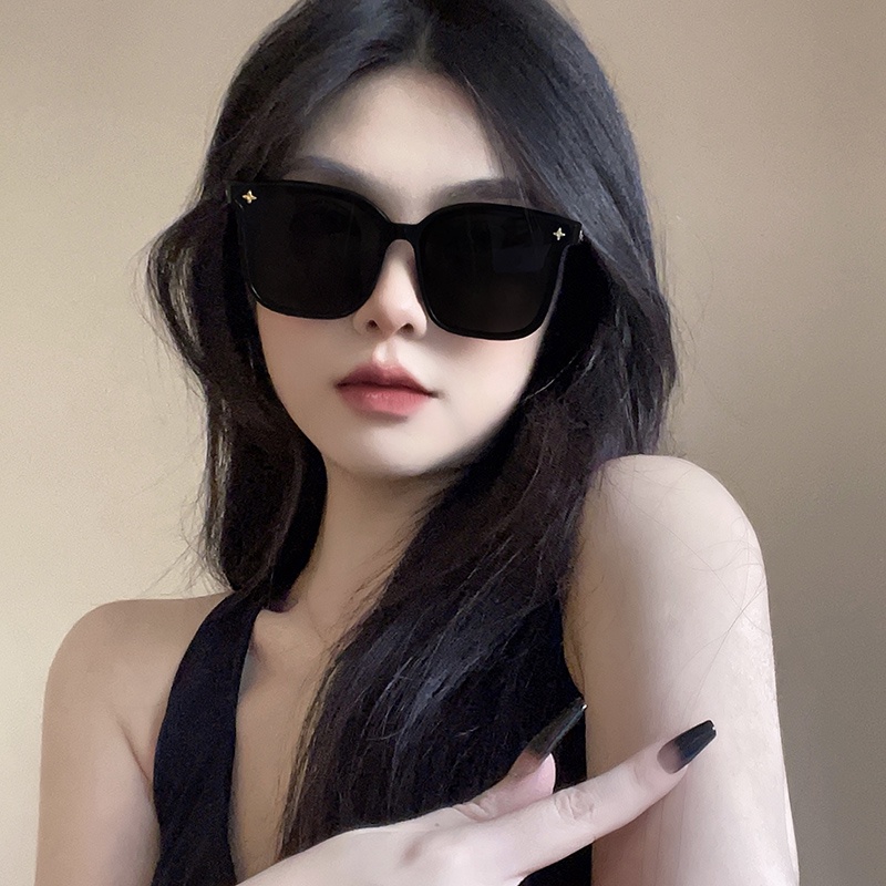 (YUZHU) Kacamata Hitam Candi Rantai Fashion Korea Untuk Wanita INS Gaya Square Frame UV400 Sunglasses