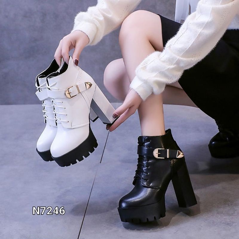 Ada warna putih ya guys..Boots High Block Canveda Korea shoes N7246