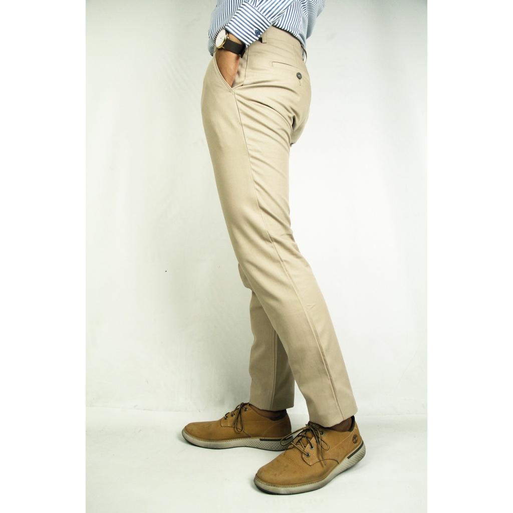 Celana Chino Panjang Pria COLE Soft Khaki Slimfit Bahan Non Stretch - Khaky (Q)  | Bahan 100% Katun | 100% Original Brand