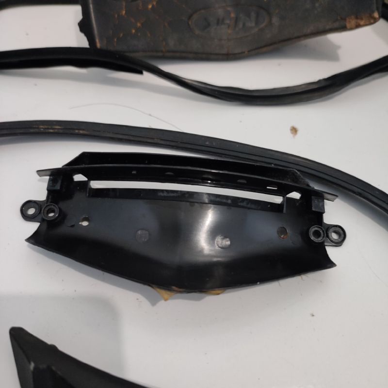 mouth Vent ventilasi mulut dalam rgrill helm NHK GP1000 Bekas ORI Copotan