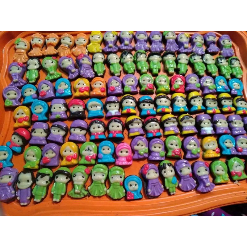 

1 toples coklat marsya dan elasa
