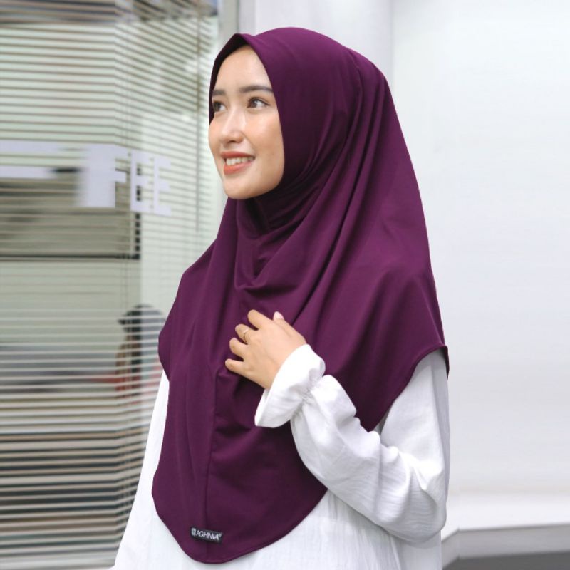 Aghnia Hijab - Venessla Softpad Lycra Jilbab/Khimar/Kerudung Instan Non Pad