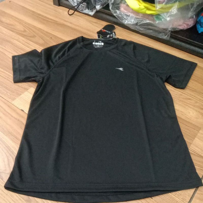 Kaos Diadora Martin IV black