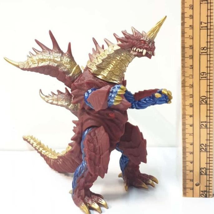 Monster ultraman karet jumbo merah  baru