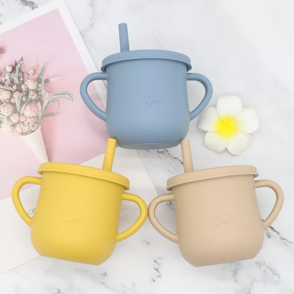 GOOGOO Gelas Minum Bayi Silikon / Cup Bayi / Baby Silicone Glass
