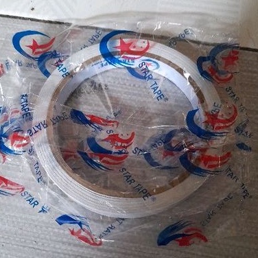 

Double Tape Kertas 1/2 " Inc 12mm x 11m solasi bolak balik doubel tape Bucket Bunga doubel tape Bucket Uang premium per roll