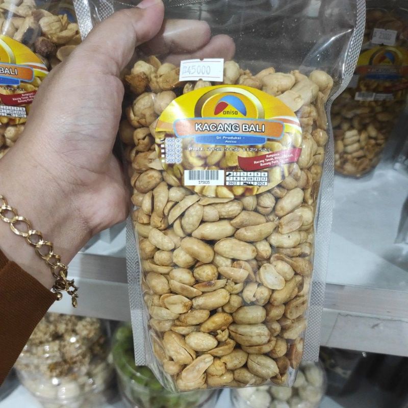 

EHN SHOP KACANG BALI 500 GRAM