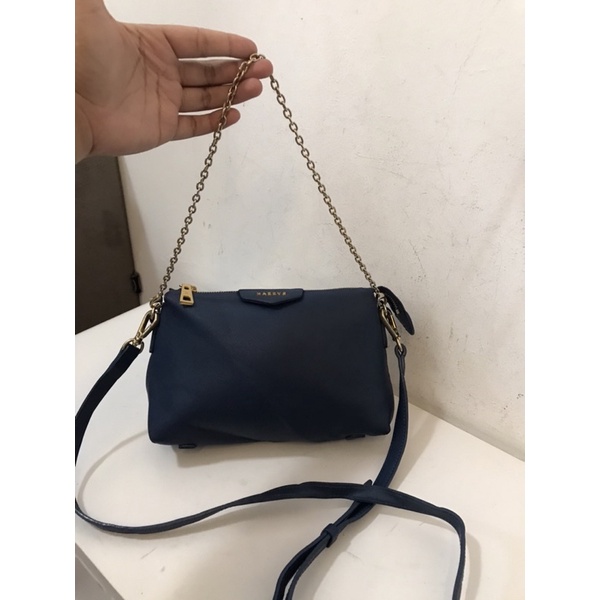 TAS HAZZYS SLING PRELOVED ada minus