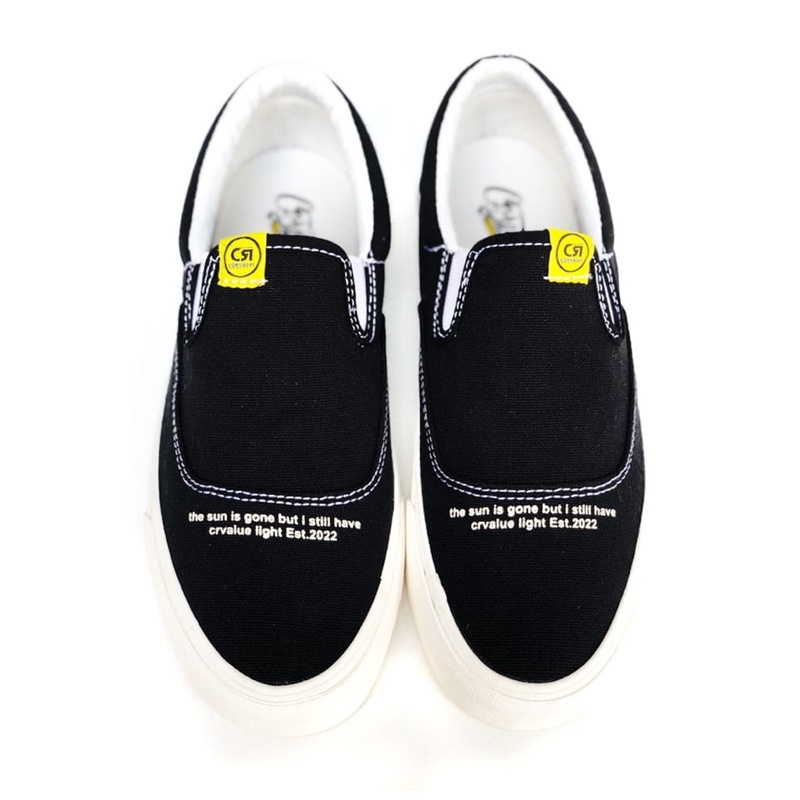 SEPATU CORVALUE FOOTWEAR - SLIP ON NICOSIA BLACK WHITE ORIGINAL