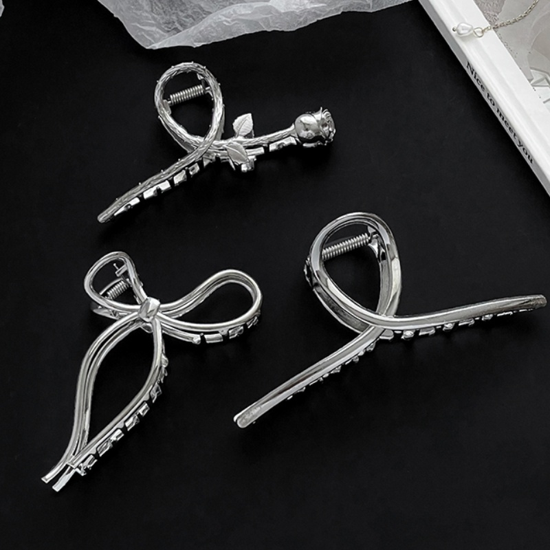 Jepit Rambut Bentuk Hiu Besar Bahan Logam Gaya Korea Untuk Wanita