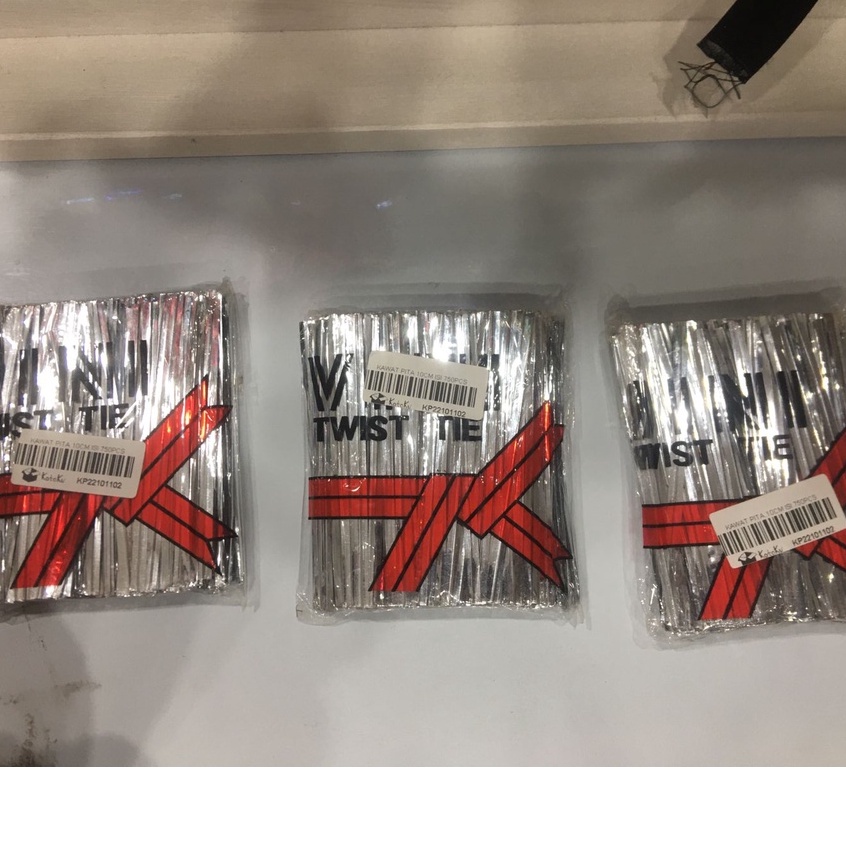 

Kawat Pengikat Souvenir isi 750pcs