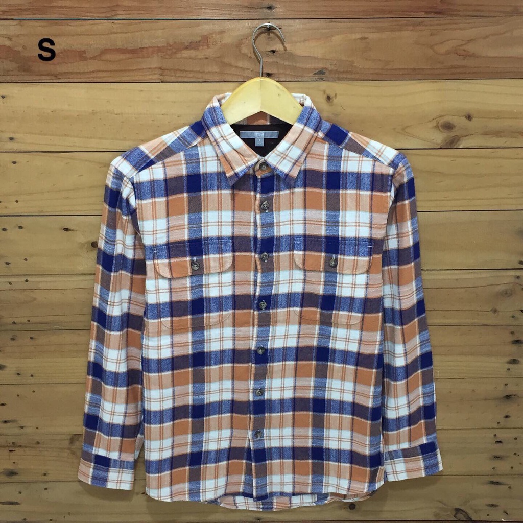 Kemeja Flannel Uniqlo Size S