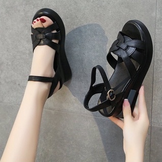 SW31 Sandal Wedges Wanita Sol Tebal Ada Tali Belakang