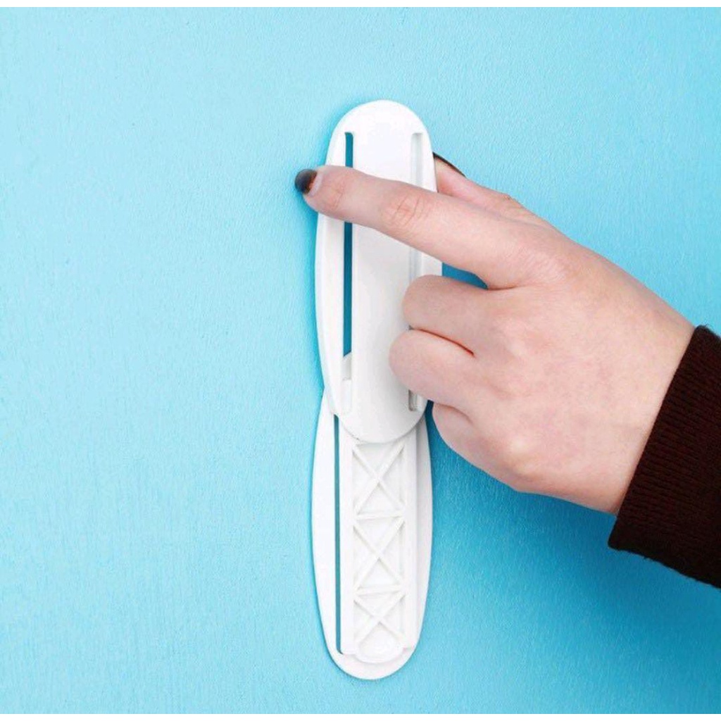 Holder Stop Kontak Gantungan Tempel Socket Hook Fixator