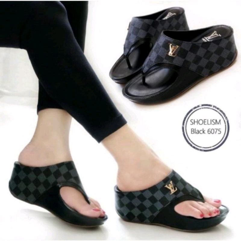 ABBUSHOES US 68 Sandal Wedges Untuk Wanita jepit catur