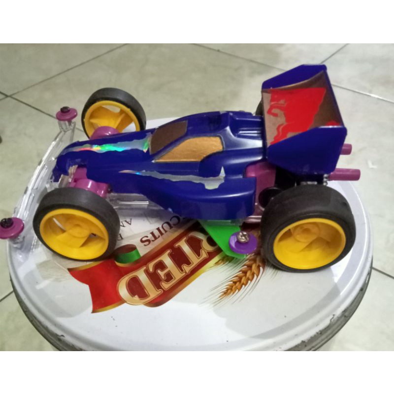 Astute Auldey Rakitan