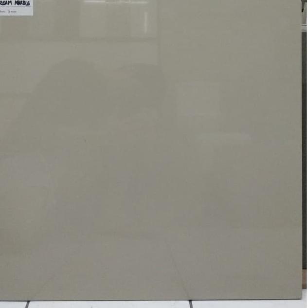 Granit 60x60 EuroGress Cream Marble Polos