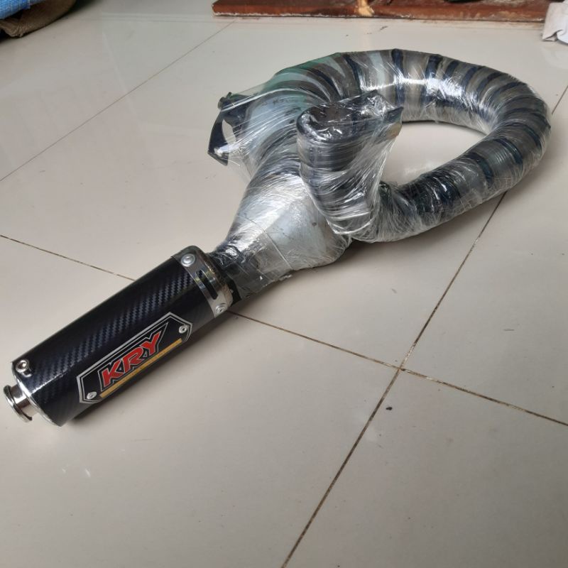 KNALPOT RACING VESPA BUANG KANAN PENDEK