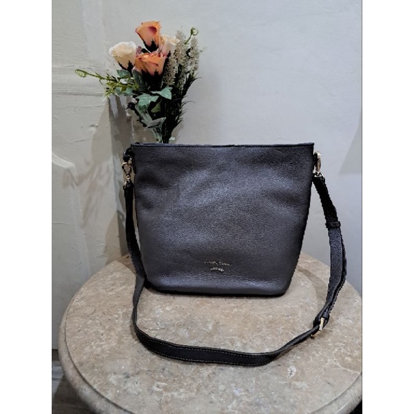 preloveď samantha thavasa