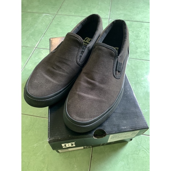 Second Sepatu DC Shoes Slip On