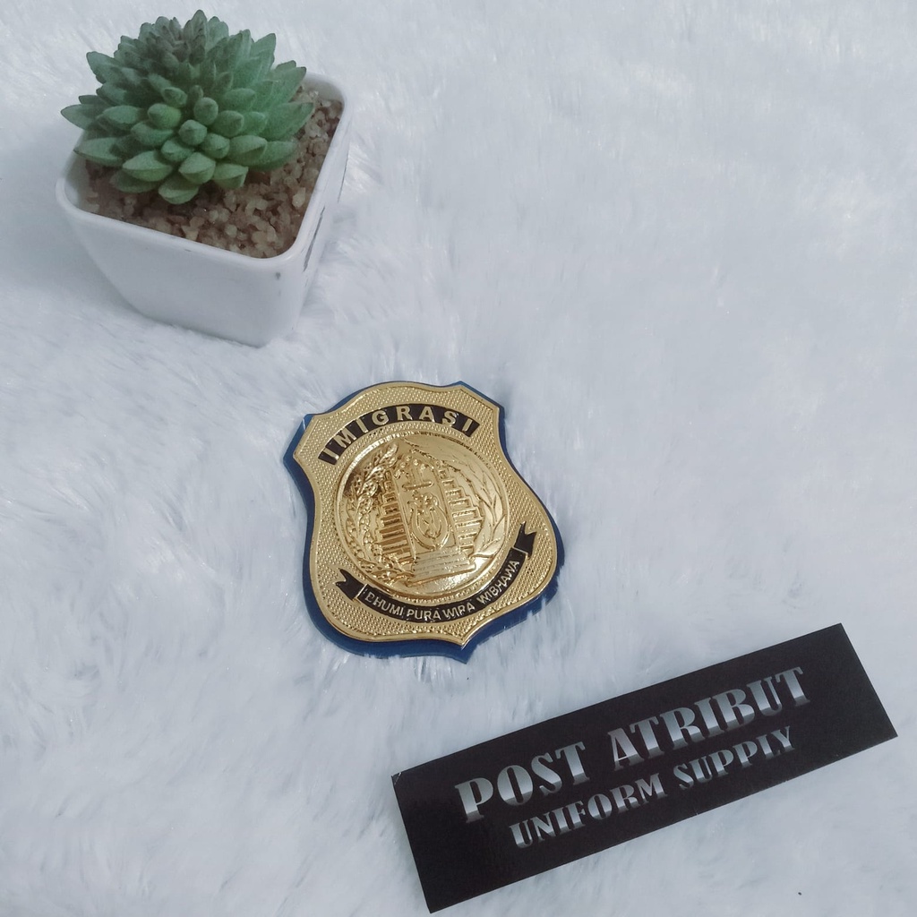 Atribut Imigrasi / Brevet PEJIM / Pin Pasti Corporate / Pin Pengayoman / Pin Kewenangan Imigrasi / Brevet penyidik / Tempat ID CARD Magner IMIGRASI /  Post Atribut