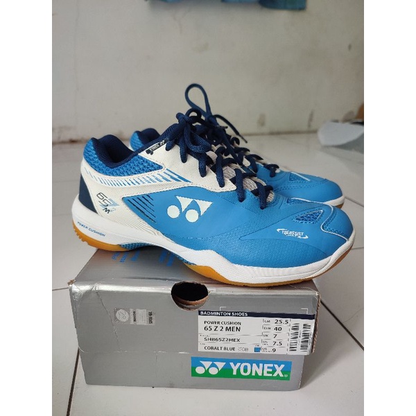 Sepatu Badminton Yonex Shb 65 Z2m Original