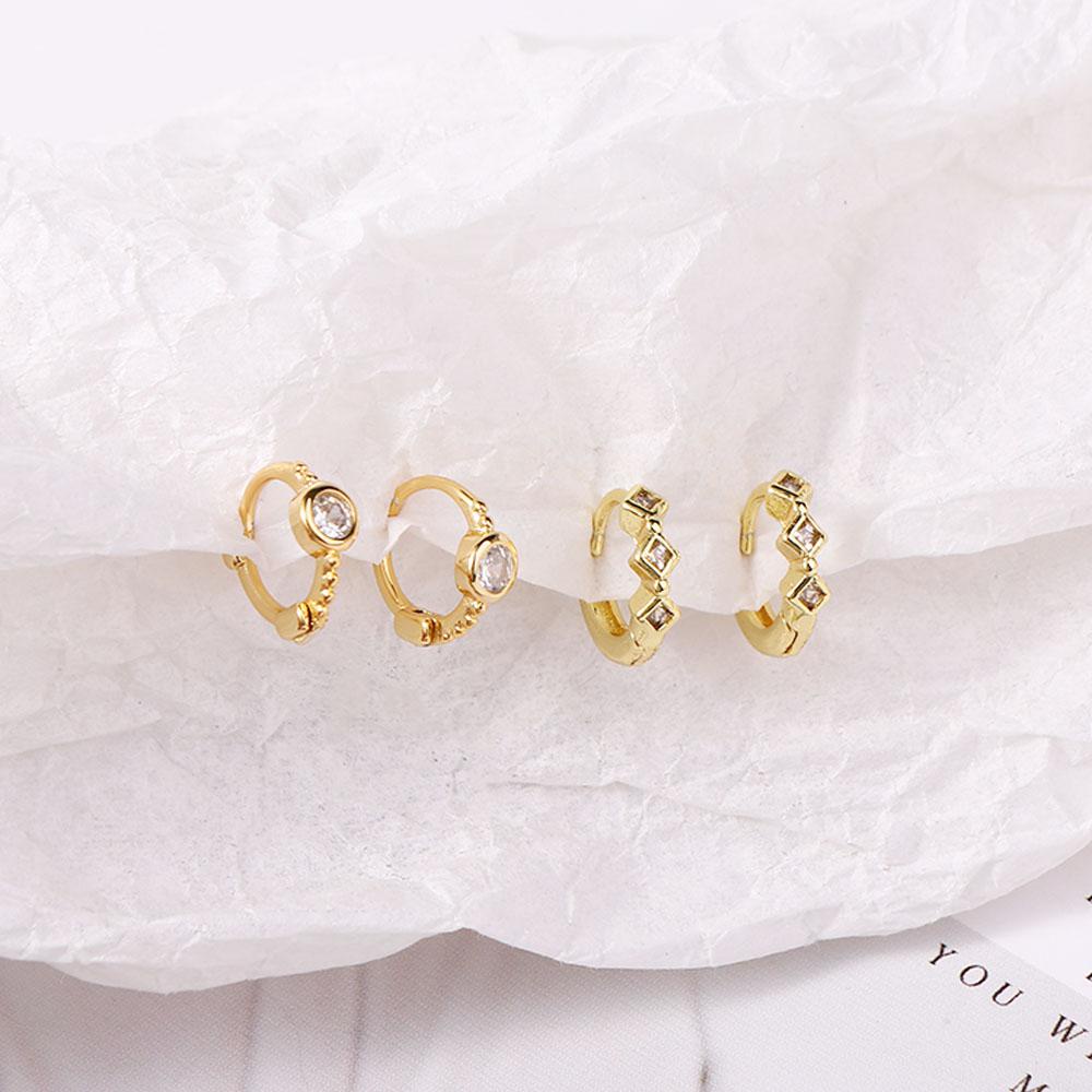 Mxbeauty Anting Klip Wanita Mini Berlian Anti Alergi Fashion Minimalis Perhiasan Telinga Anting Tindik