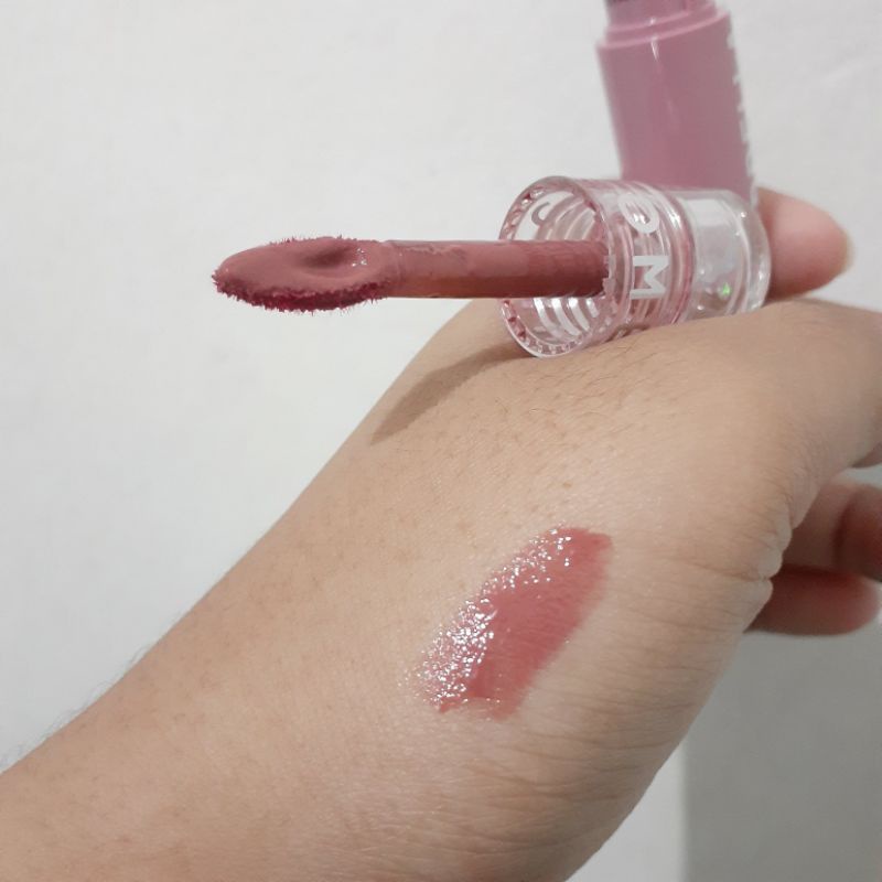 PRELOVED. Somethinc lip totem ombrella. shade nikola.