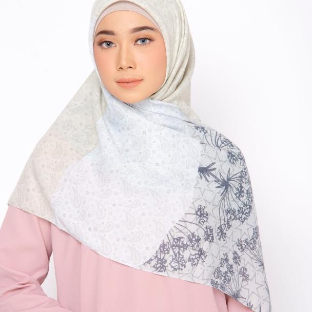 ZM x Geprek Bensu - Chana Creamy Hijab Kerudung Segi Empat