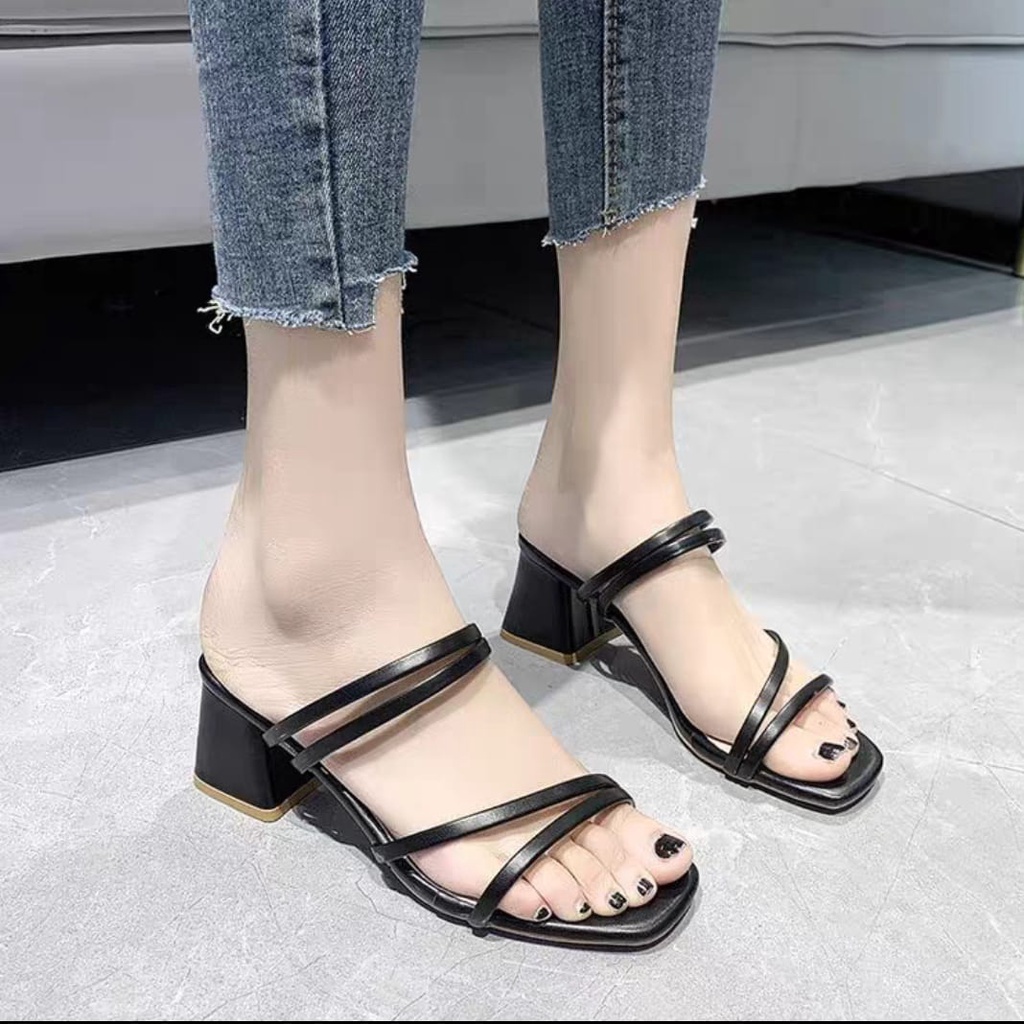 GN - Hak tahu wanita / Heels 5cm Vennesia