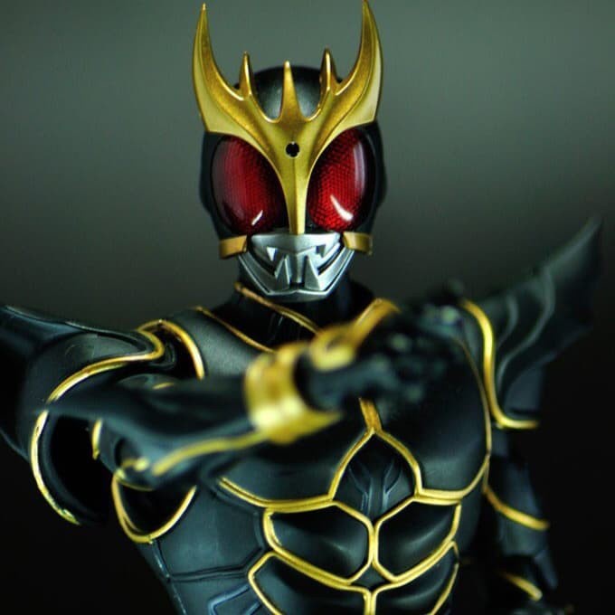 SHF Figuarts Kamen Rider Kuuga Ultimate Form Figure