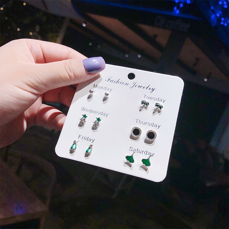 7-piece Set Anting Lucu Kecil Satu Minggu Anting Set Kombinasi Anting 2021peran Trendi Sederhana Keren Gaya Jepang Korea Anting Perempuan